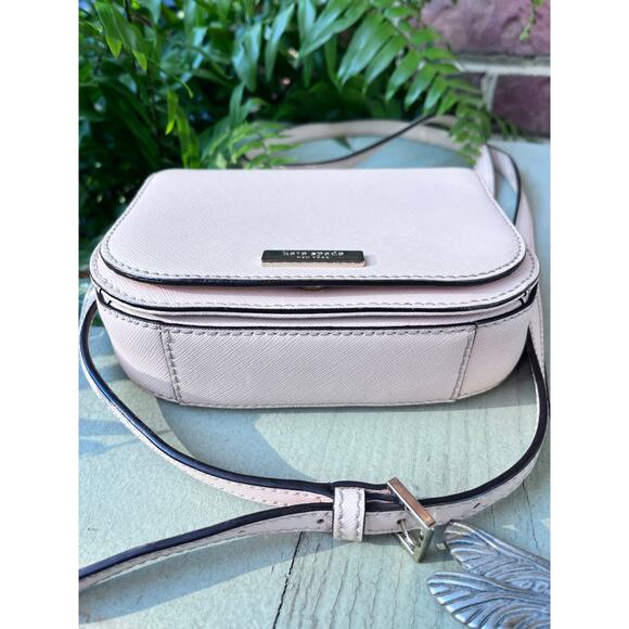 Kate Spade Laurel Way Carsen Women Crossbody Handbag Saffiano - Picture 3 of 6